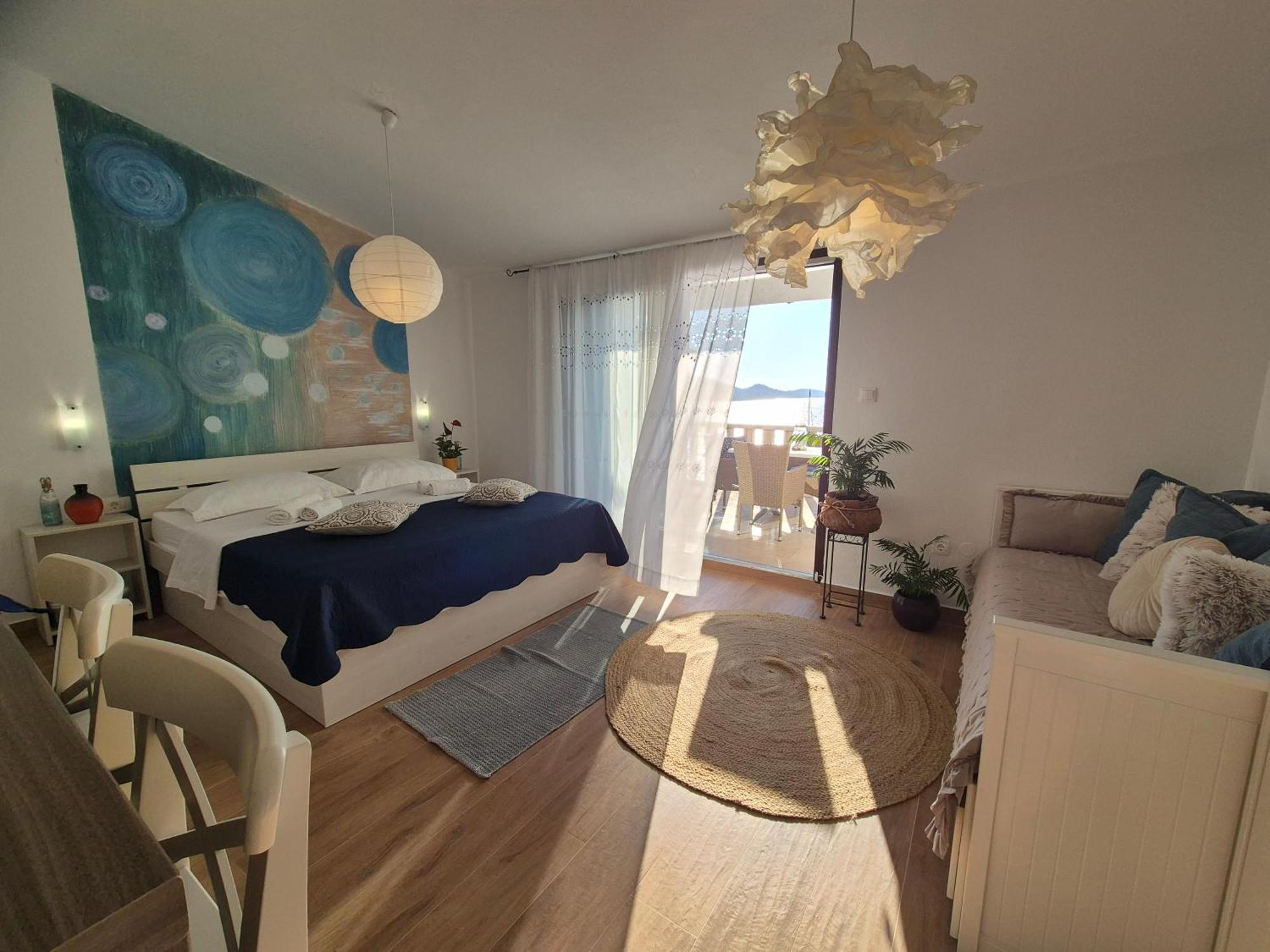 Apartments Horizont Рогозниця Екстер'єр фото