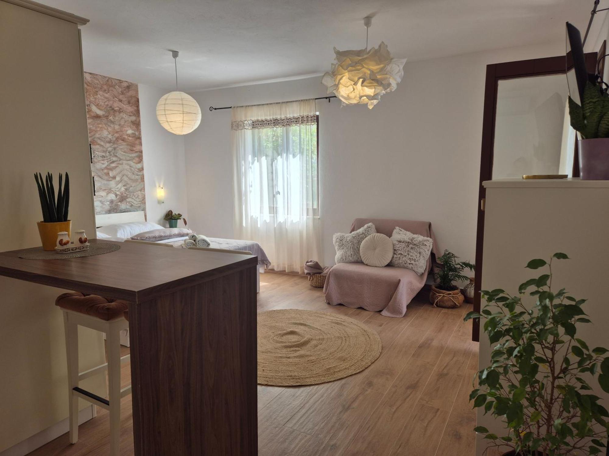 Apartments Horizont Рогозниця Екстер'єр фото